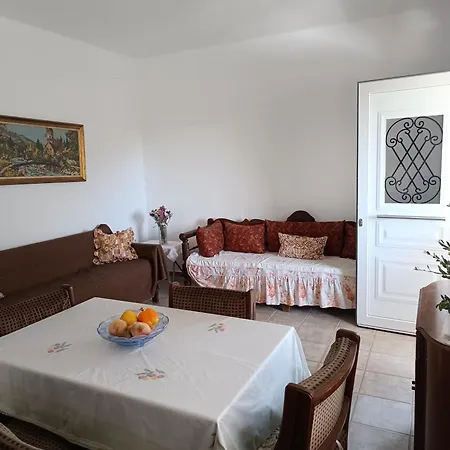 Jenny's House 2 *